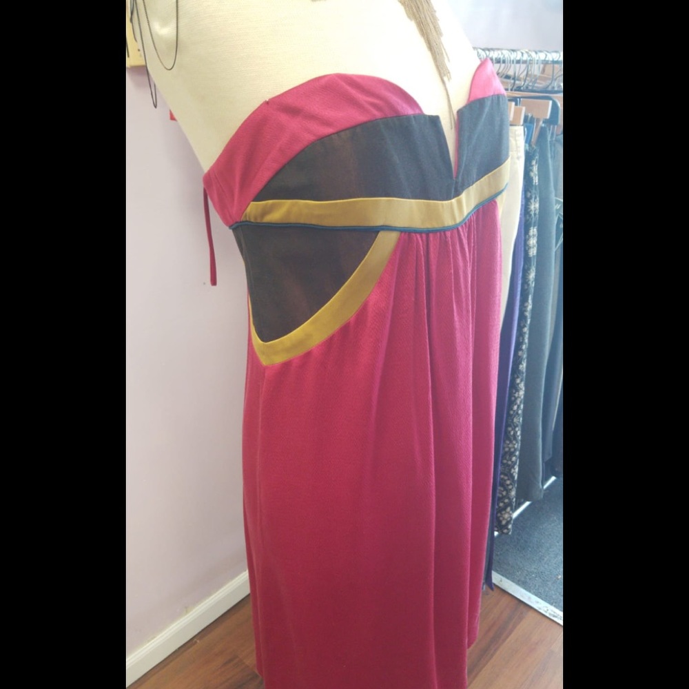Pink Strapless Nicole Miller dress - Picture 2 of 5